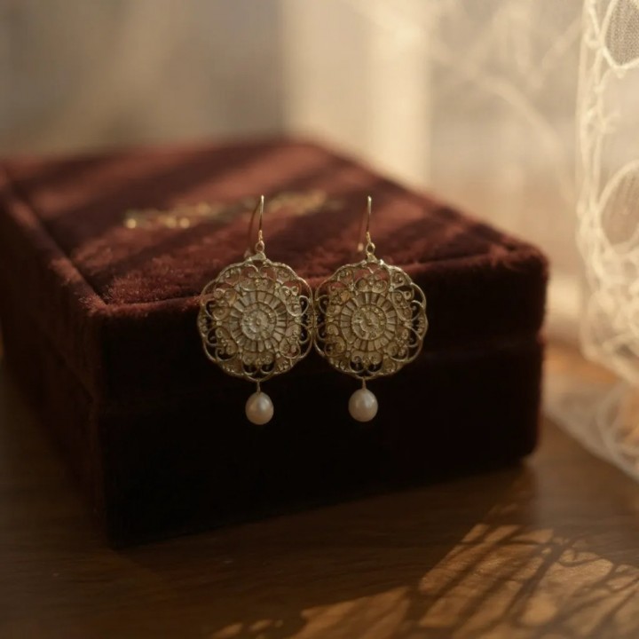 Soleil Pearl Earrings